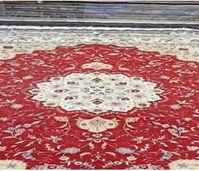 高品质的真丝地毯是提升家居品质的重要元素，为您的生活空问增添一份高贵典雅。